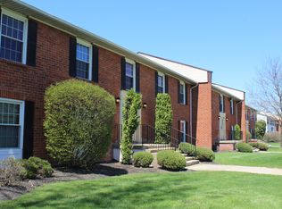 Sutton Place, Buffalo, NY 14228