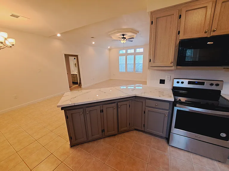 21604 Boggy Ford Rd — Photo 14