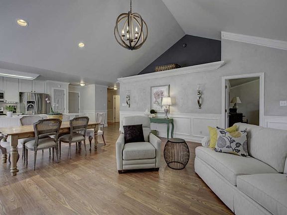 3rd image of 8309 Trump Way