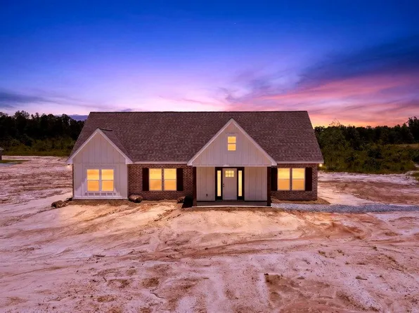 434 Monroe Breeland Rd, Poplarville, MS 39470