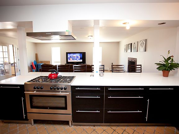 Kitchen & Family Room