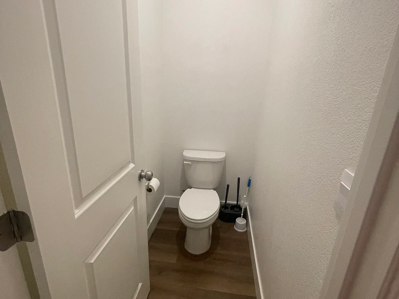 15573 Kellogg Creek Ct — Photo 2