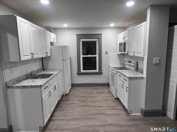 95 New Canaan Ave, Norwalk, CT