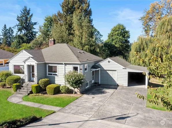 2406 54th Avenue E, Fife, WA 98424