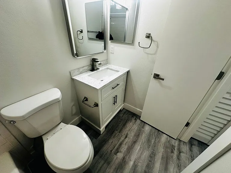 3005 Wainwright Ct — Photo 10