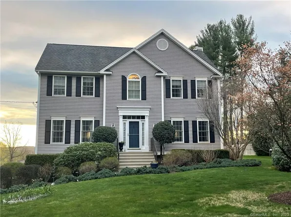 131 Horse Fence Hill Road, Southbury, CT 06488