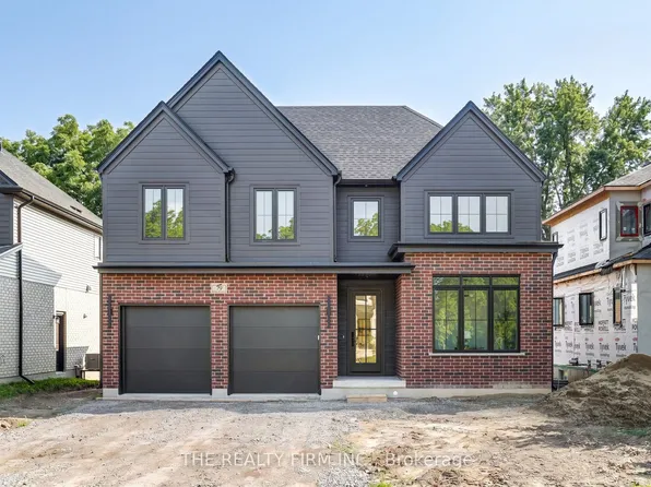 79 Royal Cres, Southwold, ON N5P 0G2