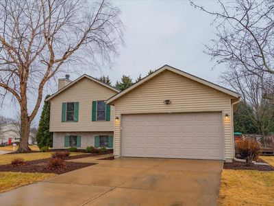 452 Lisa Court, Oregon, WI, 53575