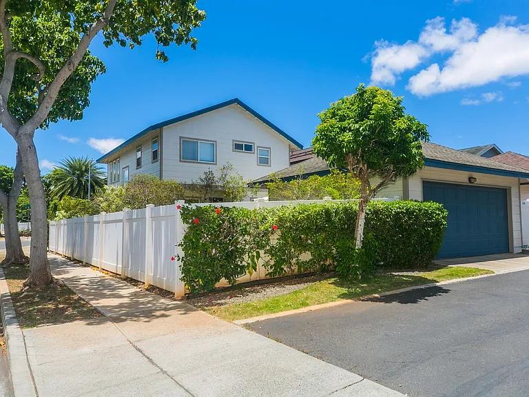 91-1053 Kaikauhaa St — Photo 17