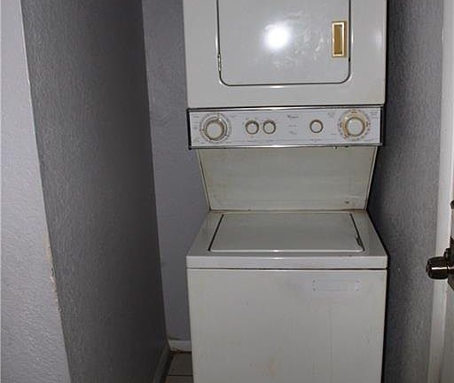 5th image of 1000 Thousand Oaks Dr APT 145