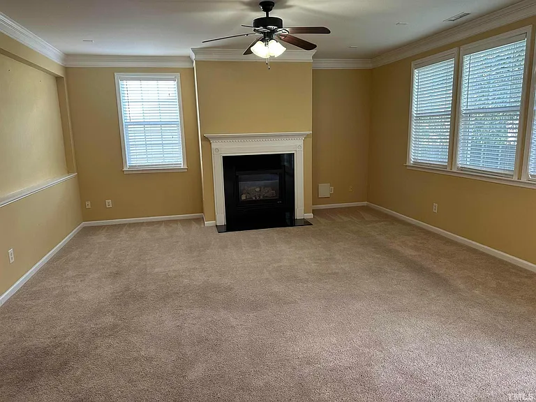 213 Bikram Dr — Photo 33