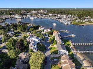 29 Bay Shore Rd, Barnstable, MA 02630