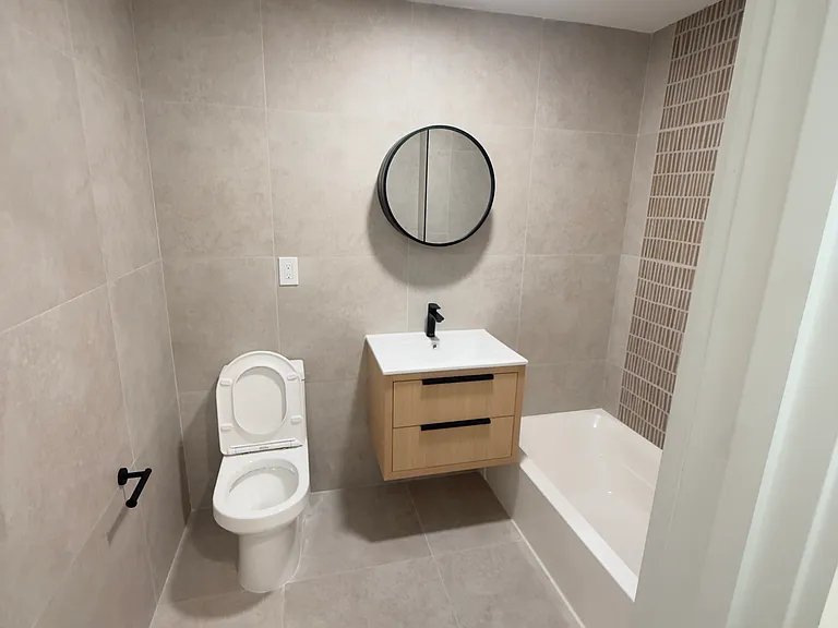 122 Downing St #3 — Photo 4