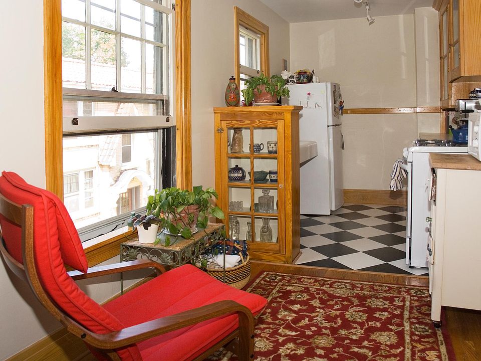 1st image of 338 Crescent Ave #1F