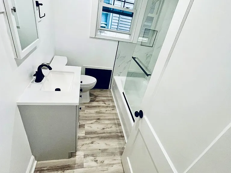 48 Lincoln St — Photo 10