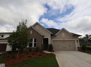 275 Strawberry Ln, Woodstock, GA 30189