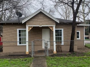 1202 N Center St, San Antonio, TX 78202