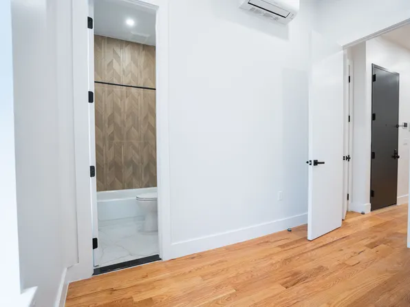 17-21 Menahan Street image 13 of 17