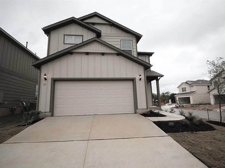 2601 Chandler Creek Blvd #16 — Photo 3