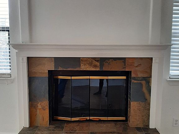 5th image of 423 Wilson Ln