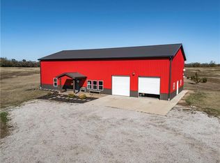 1116 85th Rd, Thayer, KS 66776