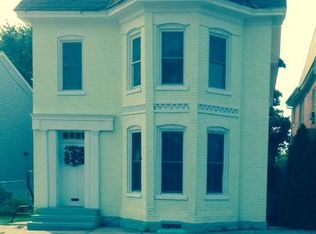 820 N Queen St, Martinsburg, WV 25404