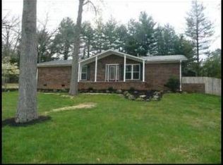 1932 Belcaro Dr, Knoxville, TN 37918