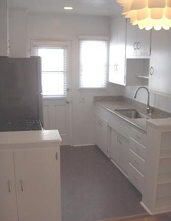 5th image of 1048 17th St #C