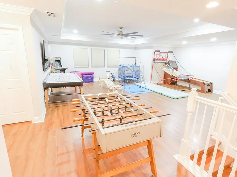 9841 Cabernet Ave — Photo 39
