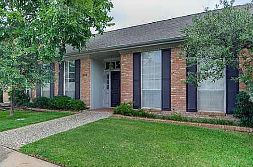 1st image of 808 Dogwood Ln