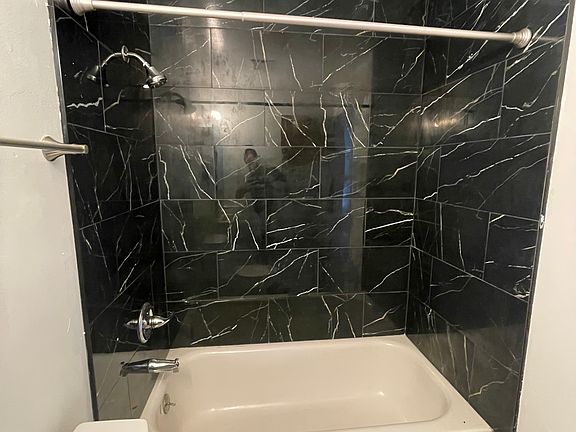 5th image of 5314 Bayview Ave APT C