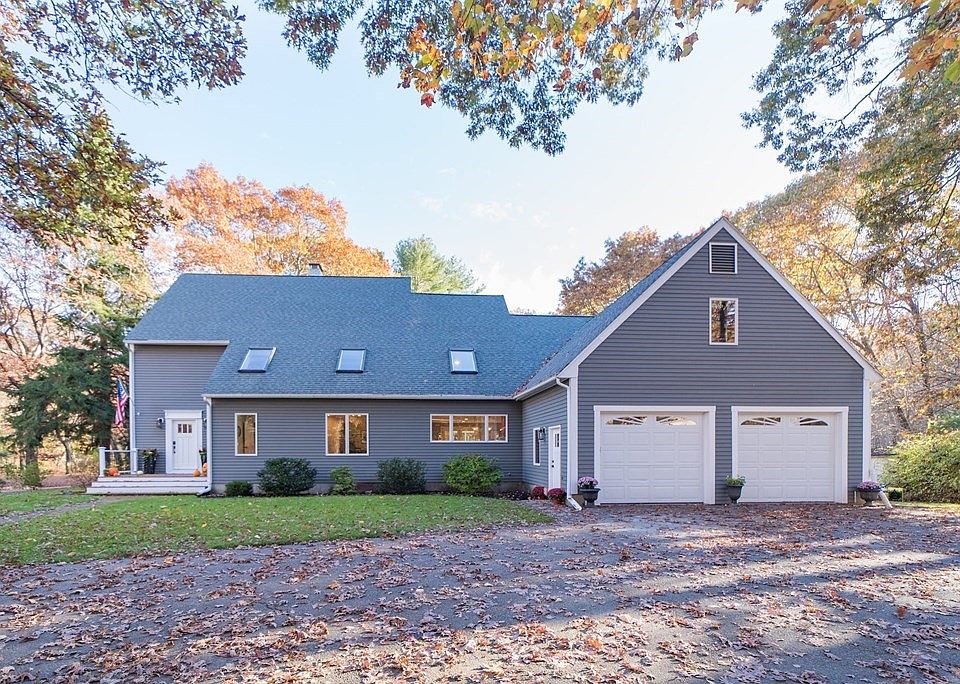 37 Granite St, Medfield, MA 02052 Zillow