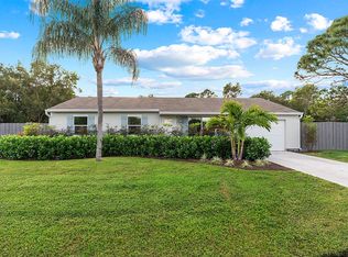 2032 SE Heathwood Cir, Port Saint Lucie, FL 34952