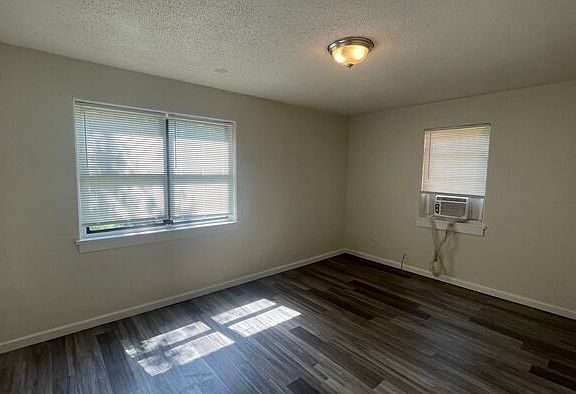 4th image of 118 Morningside Dr