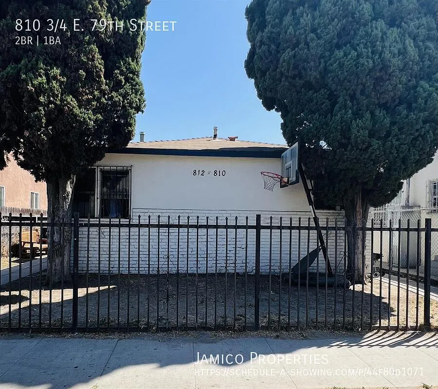 2 bed, $2,050 — Photo 1