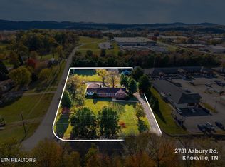 2731 Asbury Rd, Knoxville, TN 37914