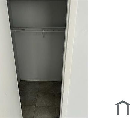 4th image of 2151 NE 168th St