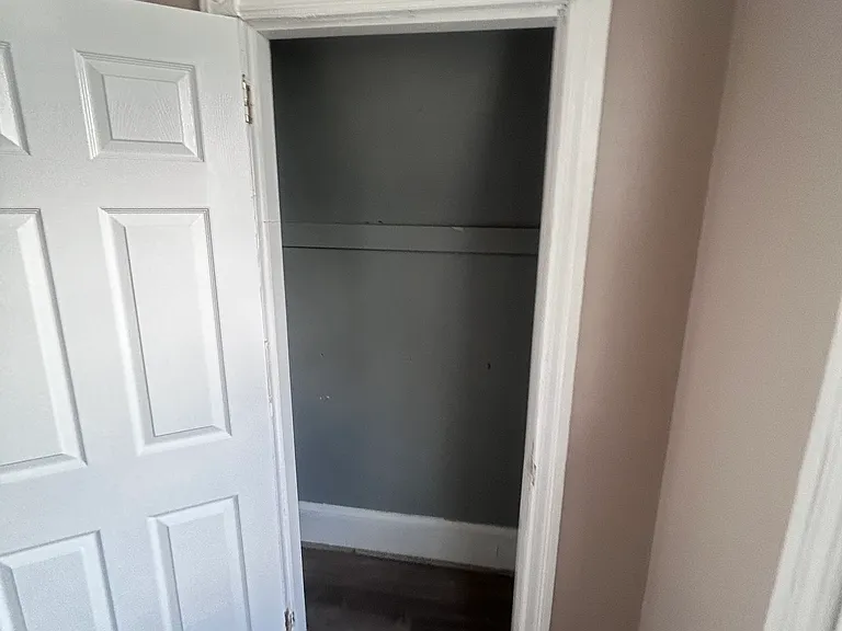 13 Winfield Ave #2 — Photo 2