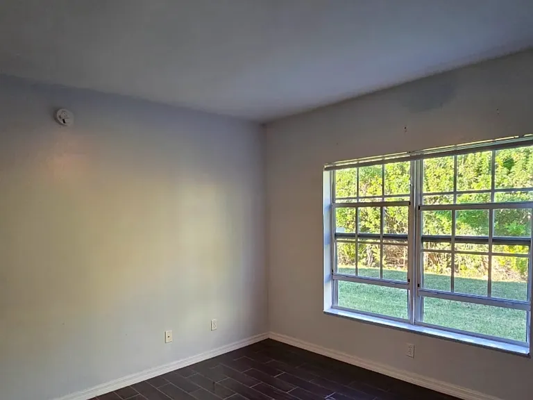 8407 Bernwood Cove Loop #503 — Photo 18
