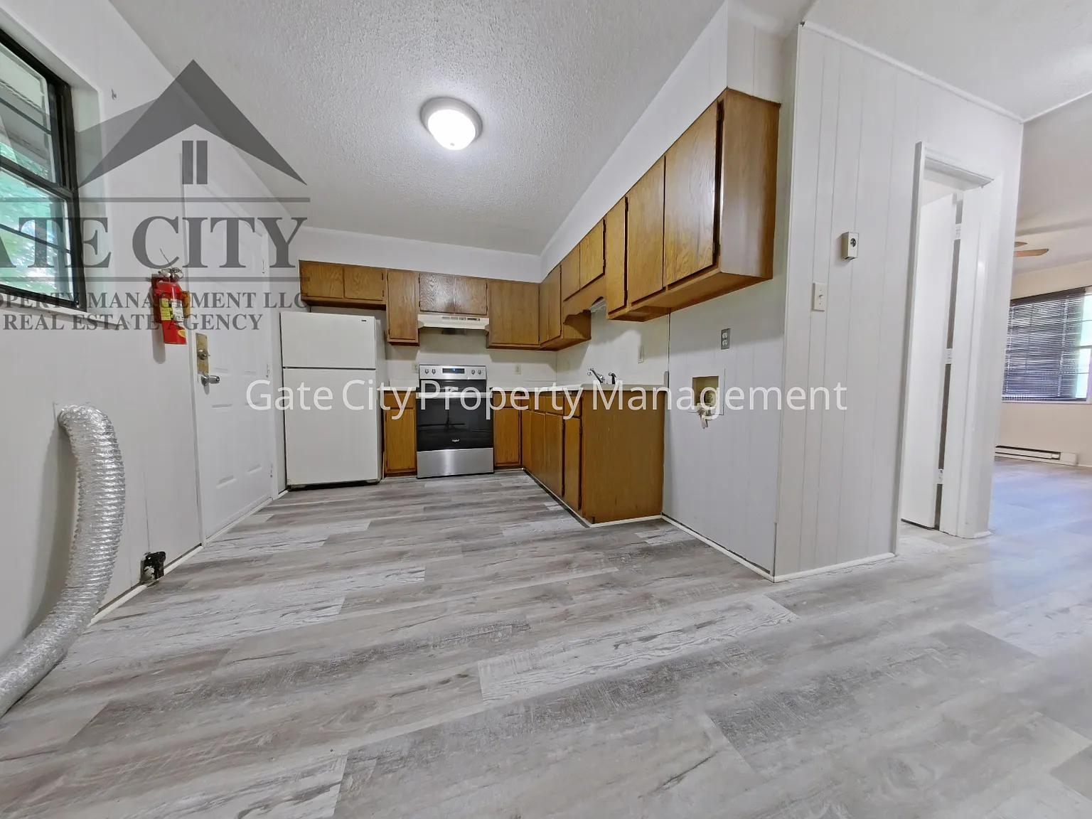 2 bed, $850 — Photo 2