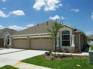 30934 Whitlock Dr, Wesley Chapel, FL 33543