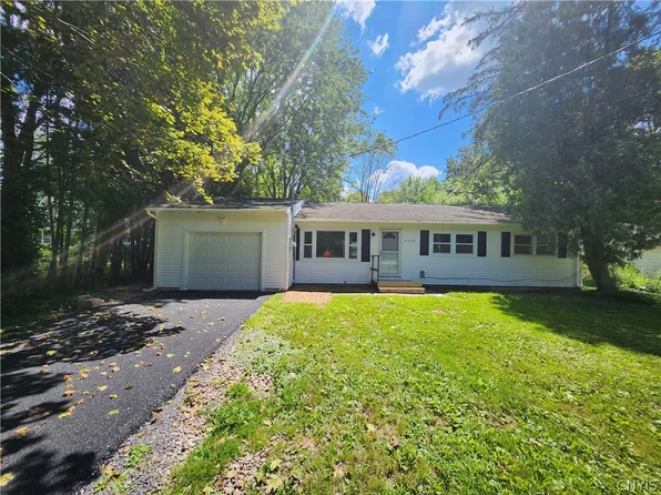 6626 State Route 31, Cicero, NY 13039