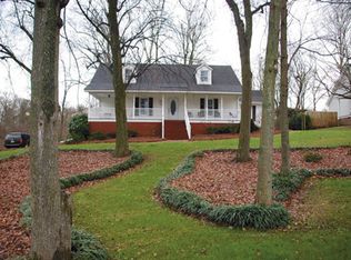 111 Cricket Ridge Rd, Mount Olive, NC 28365