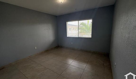 3rd image of 157 E 5th St Unit 202