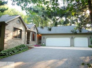 1530 Carol Ln, Dansville, MI 48819