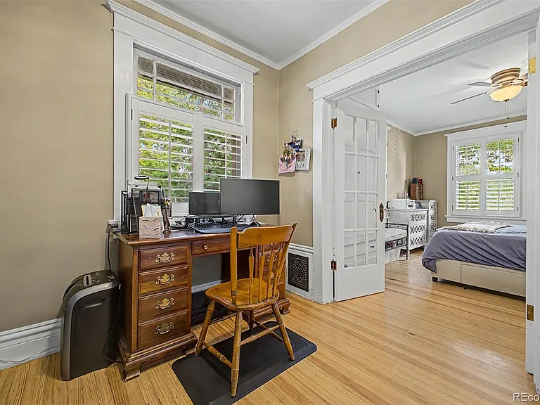 615 N Emerson St — Photo 31
