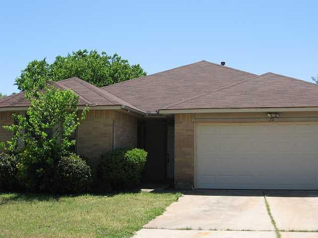 1st image of 711 David Curry Dr