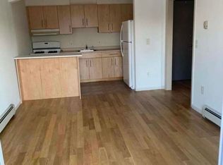 35-40 11th St #3, Astoria, NY 11106