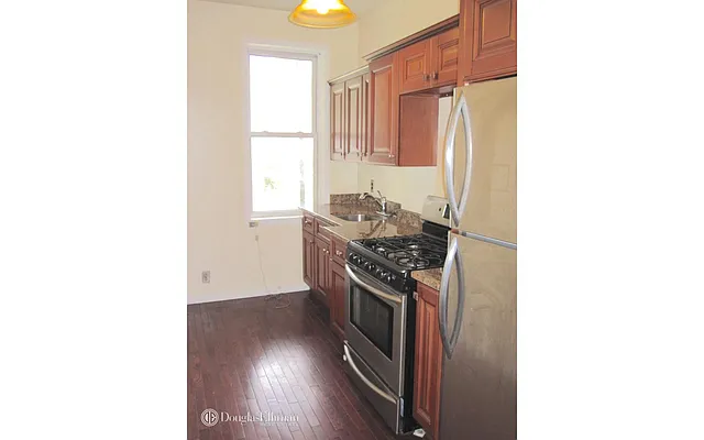 Rented by Douglas Elliman | media 5