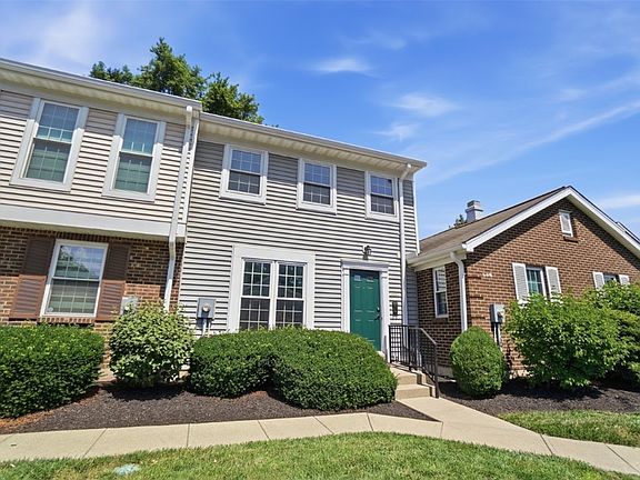 3rd image of 10857 Ponds Ln